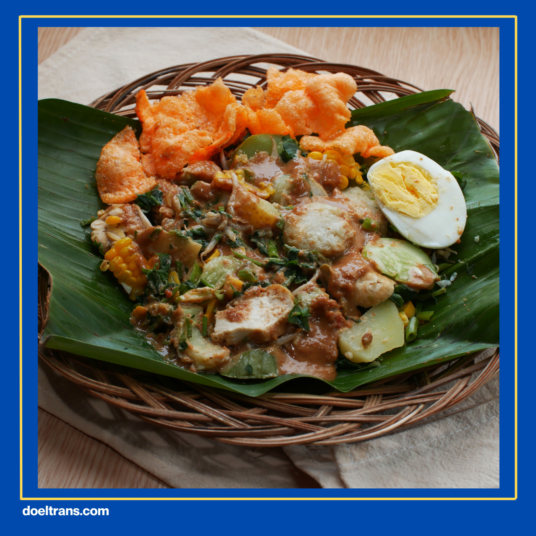 Kulineran Gado-Gado di Jakarta.