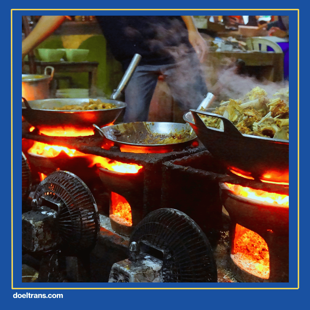 Pusat Kuliner Malam Manggarai.