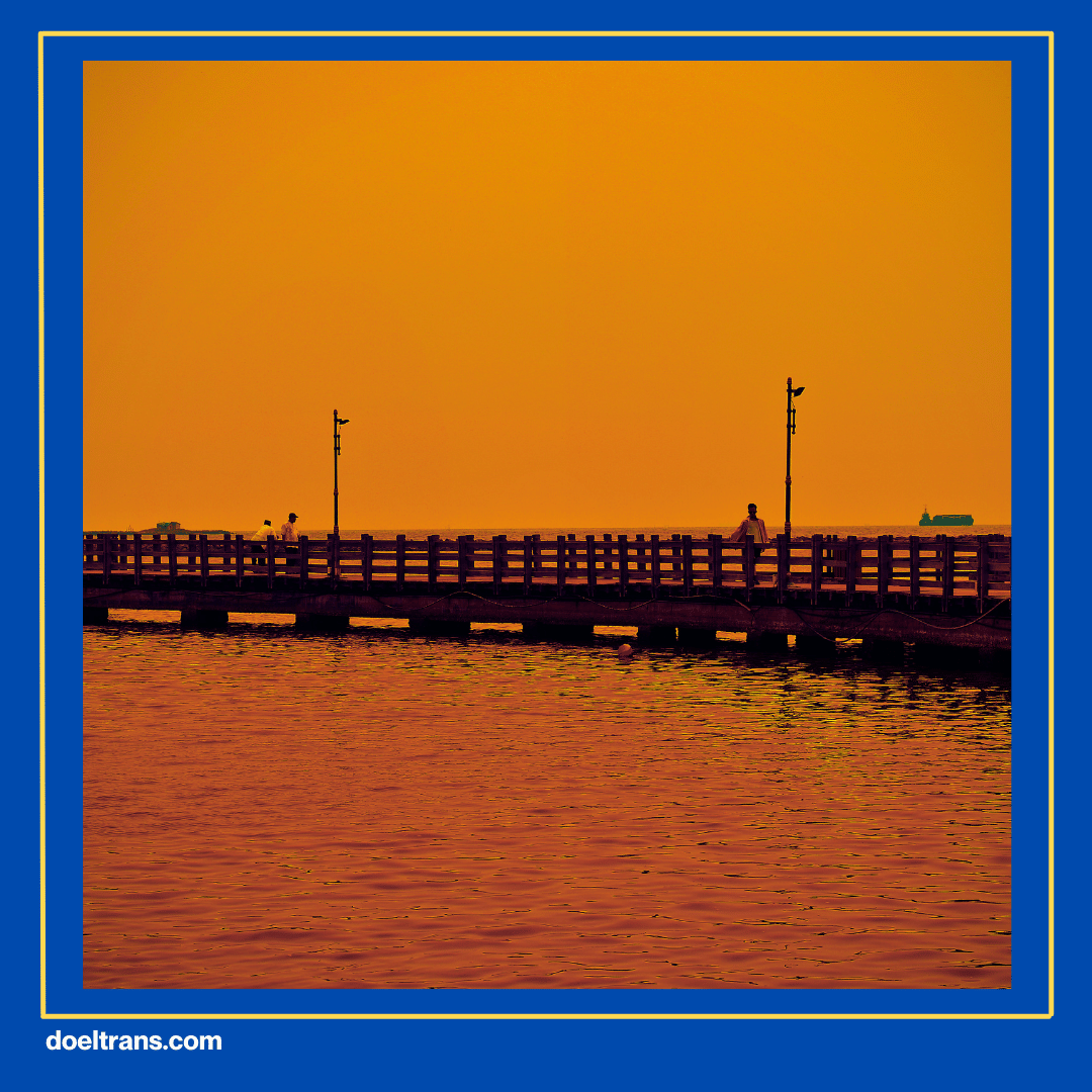 Menikmati Pantai Ancol di Tengah Kota.