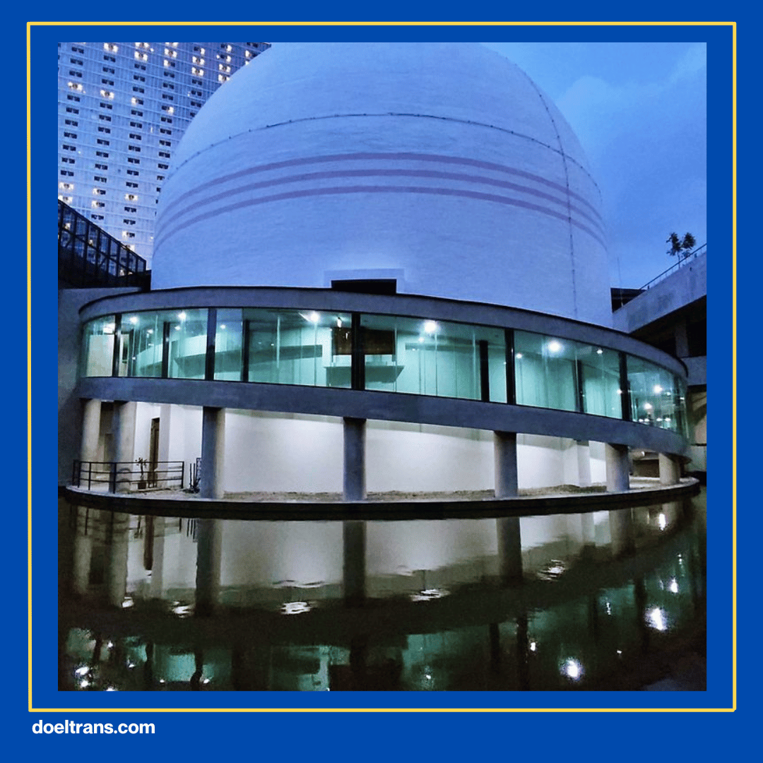 Planetarium Jakarta Objek Wisata di Jakarta.