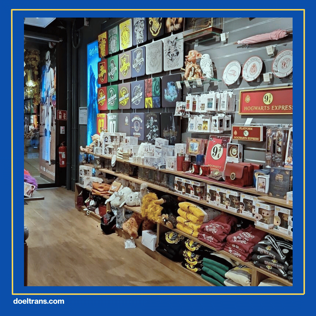 Toko Merchandise dan Koleksi.