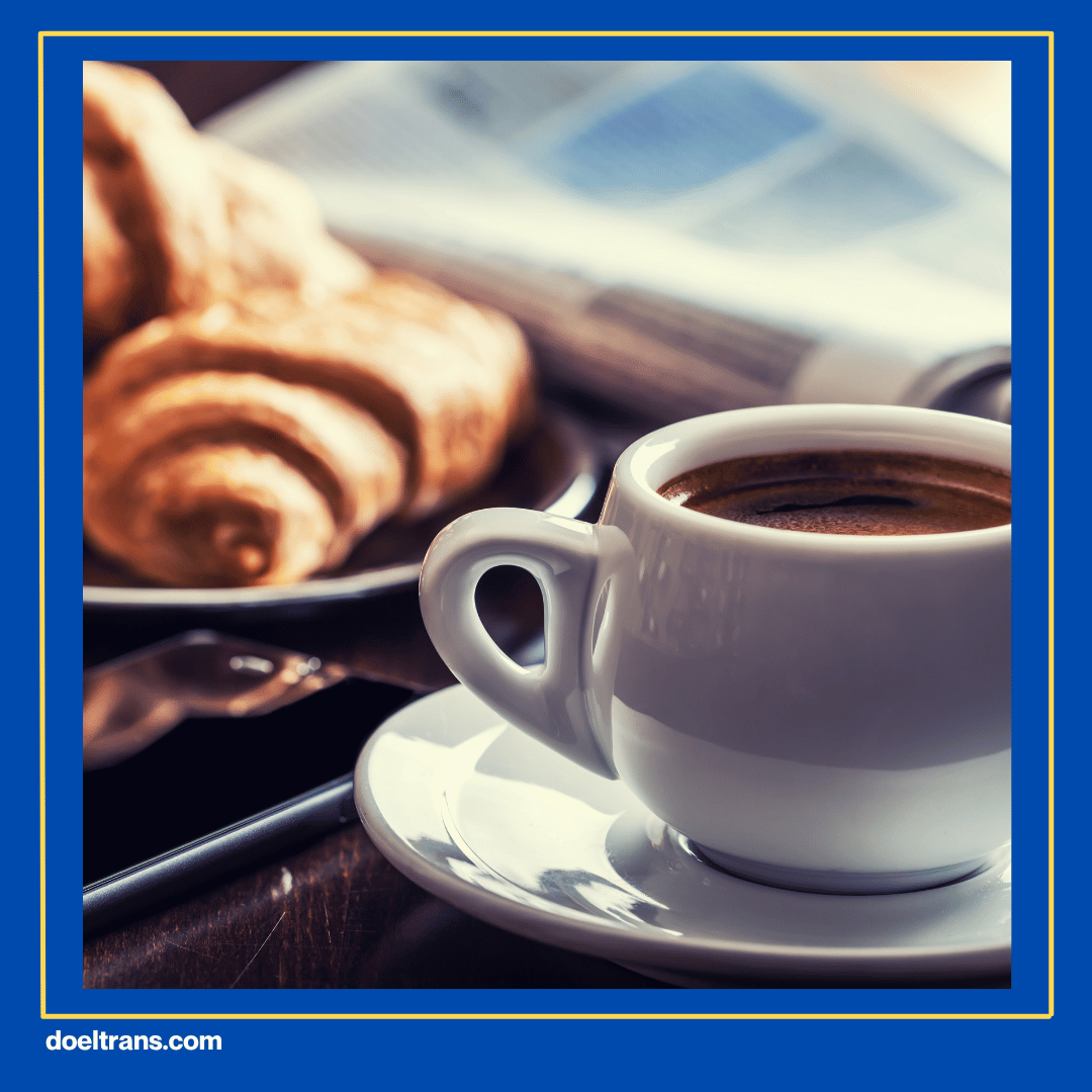 Nyaman di Hazey Coffee and Resto