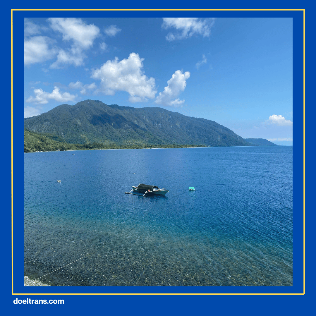 Menyeberang ke Pulau Untung Jawa